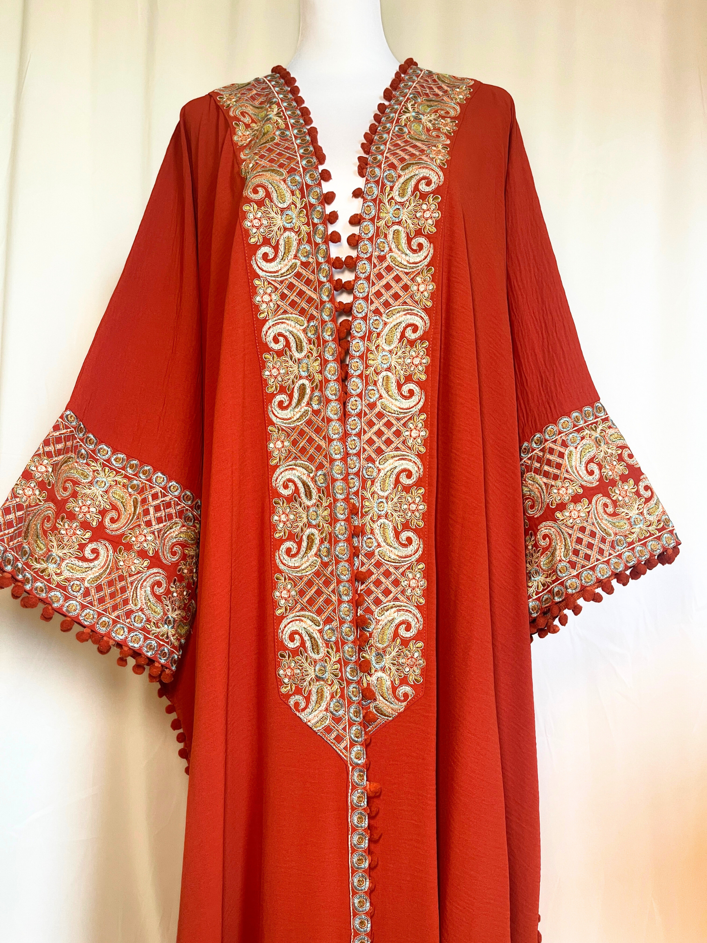 Ward Abaya